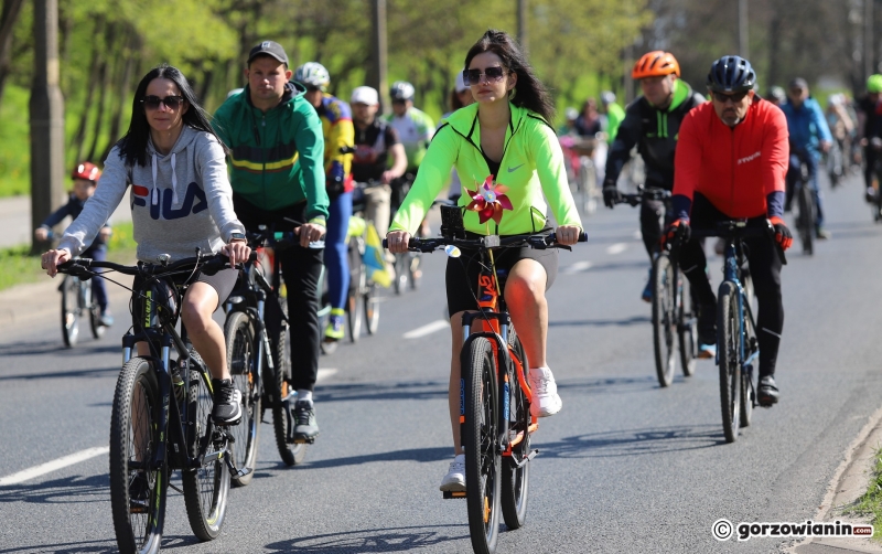 17/27 Wiosenna masa rowerowa w Gorzowie