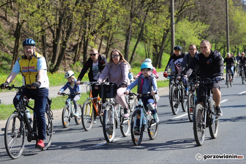 19/27 Wiosenna masa rowerowa w Gorzowie