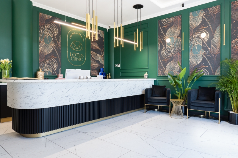 3/4 Doświadczeni lekarze i kompleksowe podejście do zdrowia – poznaj Lotus Clinic