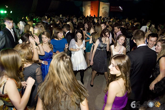 14/24 Gorzów: 2LO - XVI Bal Niepodległościowy