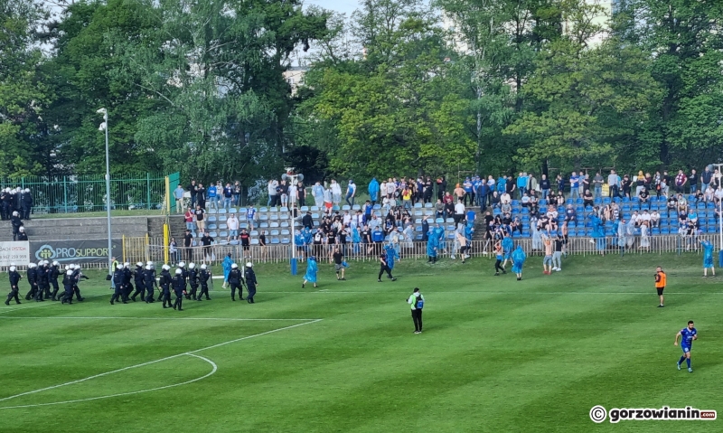 8/14 Interwencja policji na meczu Stilon Gorzów - Odra Wodzisław