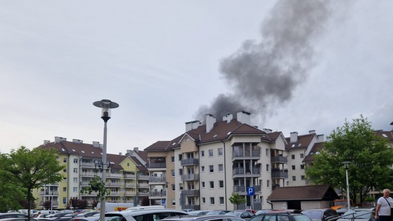 6/7 Pożar altanki śmietnikowej przy ul. Londyńskiej