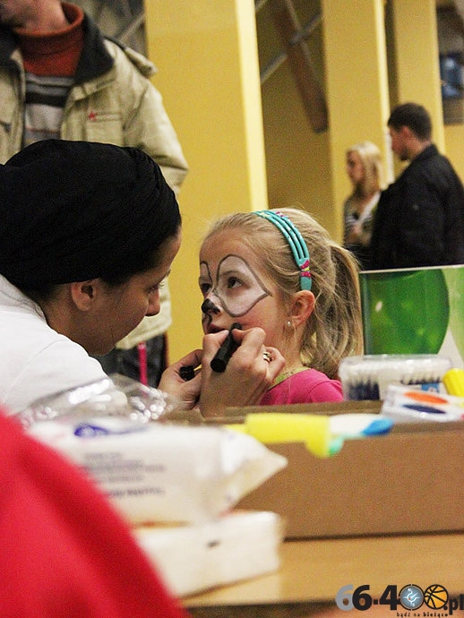 6/25 Akcja Charytatywna dla Karoliny