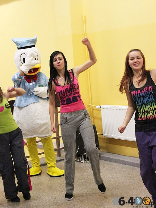 23/25 Akcja Charytatywna dla Karoliny