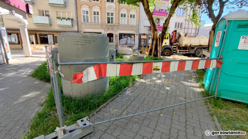 4/8 Rozkopany deptak na Hawelańskiej w Gorzowie