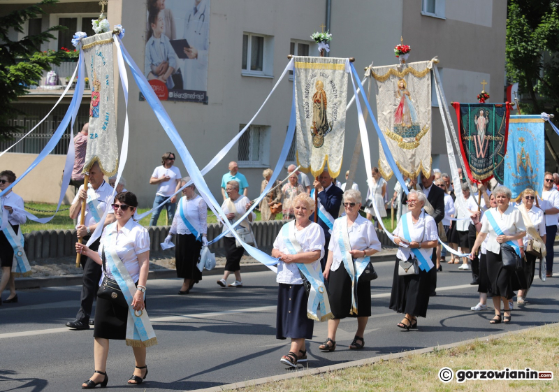 6/21 Boże Ciało w Gorzowie. Procesja Bożego Ciała w Gorzowie