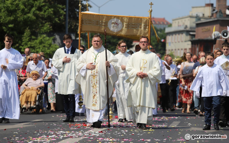 9/21 Boże Ciało w Gorzowie. Procesja Bożego Ciała w Gorzowie
