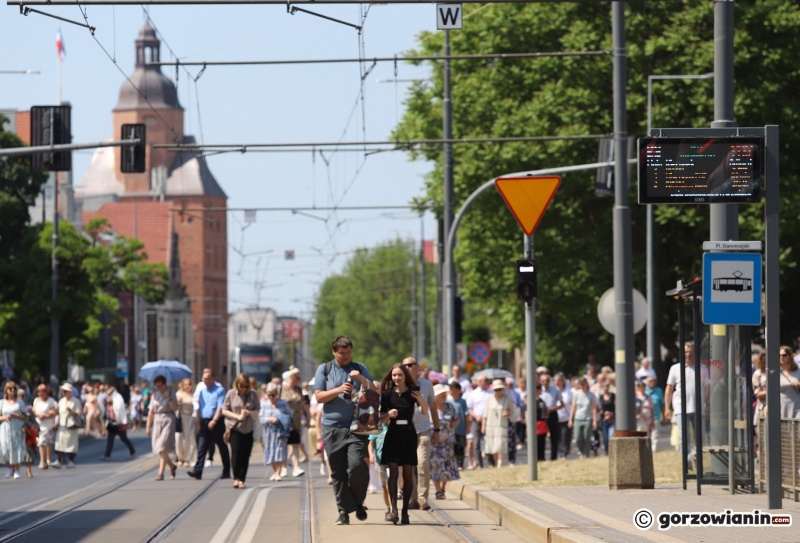 19/21 Boże Ciało w Gorzowie. Procesja Bożego Ciała w Gorzowie