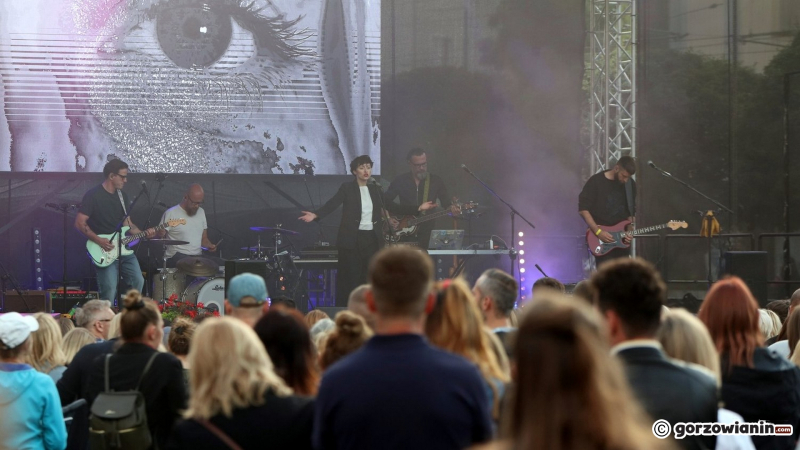 15/15 Tłumy gorzowian na koncercie Natalii Przybysz