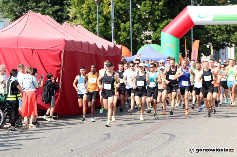 3/36 Gorzowska Nadwarciańska Dycha. Biegacze opanowali ulice Gorzowa