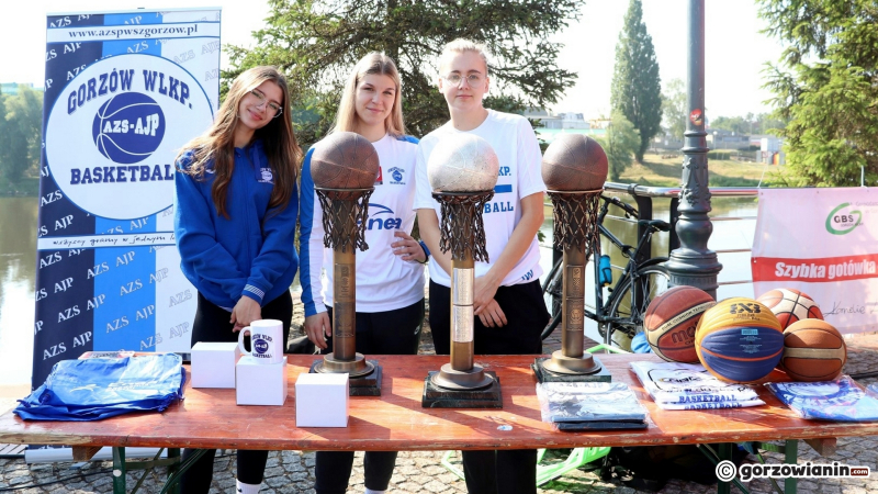 6/36 Gorzowska Nadwarciańska Dycha. Biegacze opanowali ulice Gorzowa