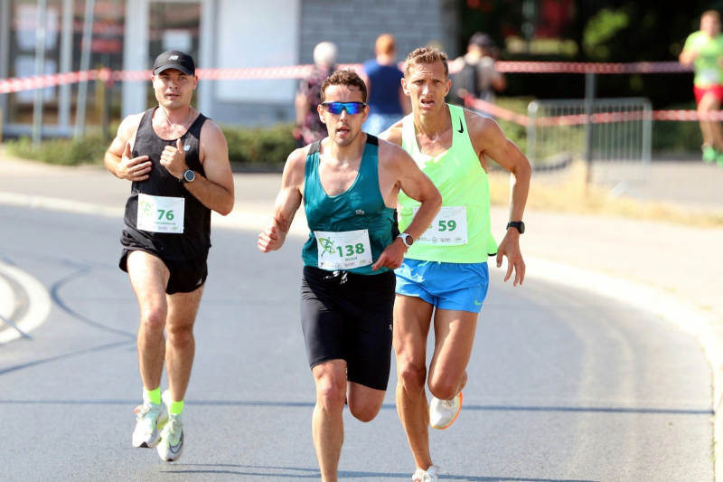 14/36 Gorzowska Nadwarciańska Dycha. Biegacze opanowali ulice Gorzowa