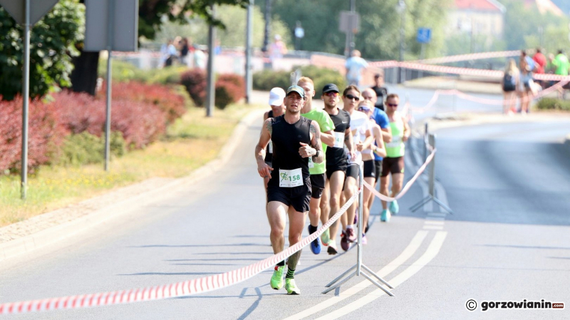 29/36 Gorzowska Nadwarciańska Dycha. Biegacze opanowali ulice Gorzowa