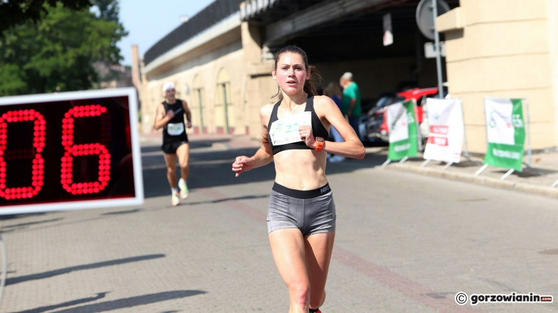 34/36 Gorzowska Nadwarciańska Dycha. Biegacze opanowali ulice Gorzowa