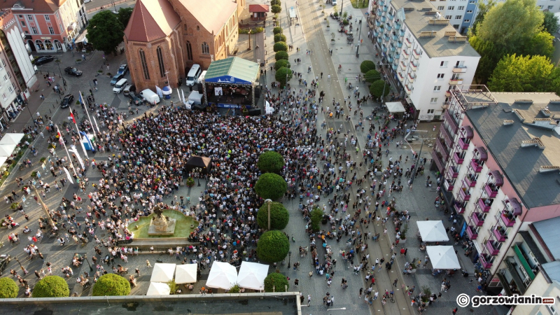 3/19 Mrozu w Gorzowie. Zobacz jak wyglądał koncert na Starym Rynku