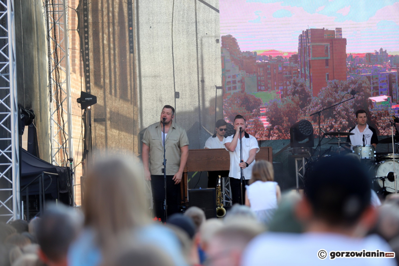 8/19 Mrozu w Gorzowie. Zobacz jak wyglądał koncert na Starym Rynku