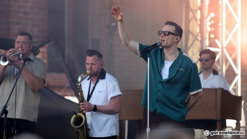 14/19 Mrozu w Gorzowie. Zobacz jak wyglądał koncert na Starym Rynku