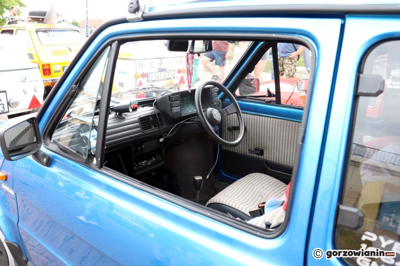 8/20 Kultowe Fiaty 126p zjechały do Gorzowa 