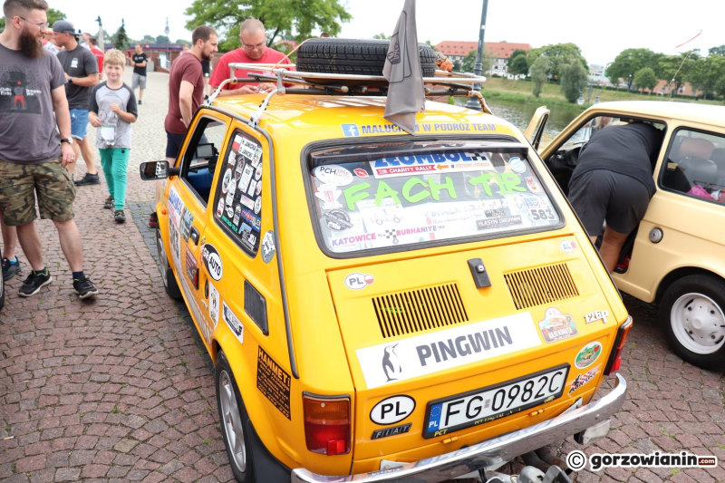 13/20 Kultowe Fiaty 126p zjechały do Gorzowa 