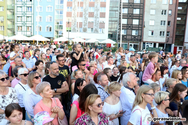 22/61 Koncert otwarcia 27. Festiwalu Tańca Folk Przystań w Gorzowie