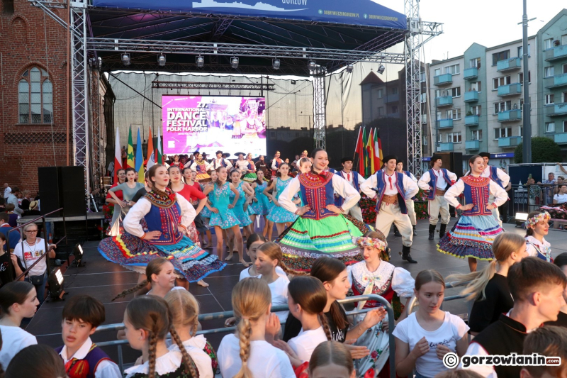 59/61 Koncert otwarcia 27. Festiwalu Tańca Folk Przystań w Gorzowie