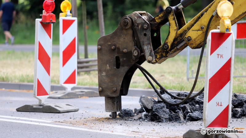 5/9 Wolna amerykanka na Piłsudskiego. Kierowcy znów jeżdżą po chodniku