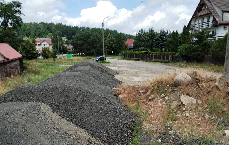 1/10 Mieszkańcy skarżą się na frez składowany przy ul. Nad Wartą w Gorzowie