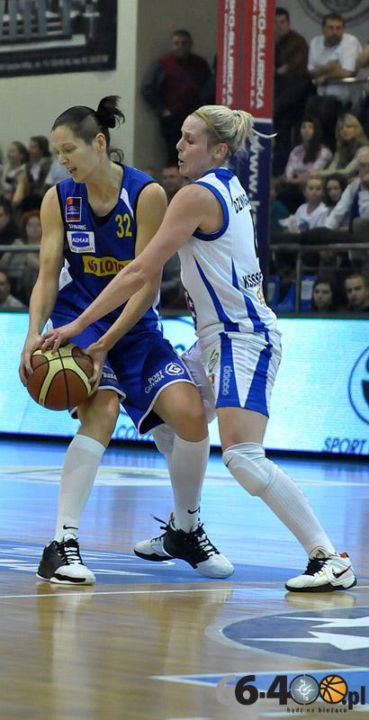 10/43 KSSSE AZS PWSZ Gorzów - Lotos Gdynia 81:63 (25:20, 28:14, 13:19, 15:10)