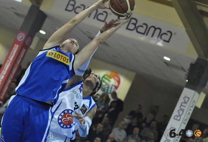 14/43 KSSSE AZS PWSZ Gorzów - Lotos Gdynia 81:63 (25:20, 28:14, 13:19, 15:10)