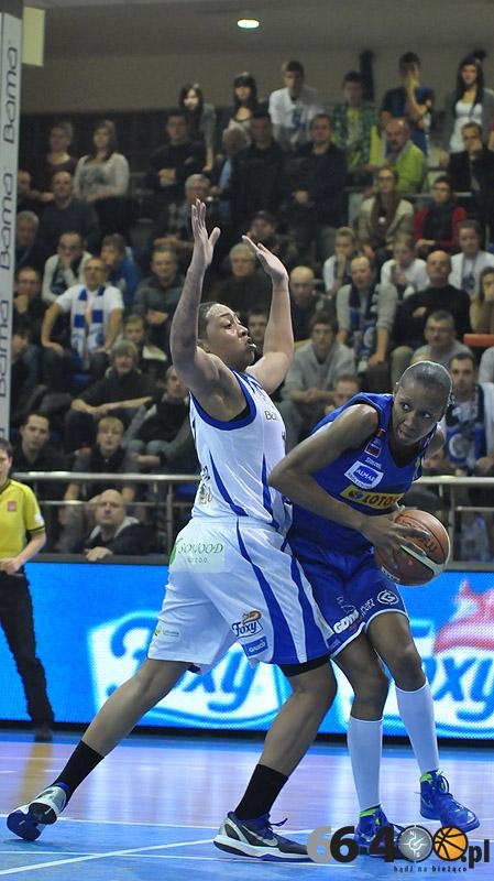 21/43 KSSSE AZS PWSZ Gorzów - Lotos Gdynia 81:63 (25:20, 28:14, 13:19, 15:10)