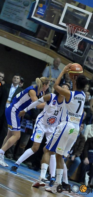 32/43 KSSSE AZS PWSZ Gorzów - Lotos Gdynia 81:63 (25:20, 28:14, 13:19, 15:10)