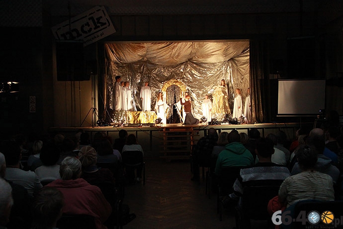 4/14 Gorzów MCK Chemik: Spektakl 