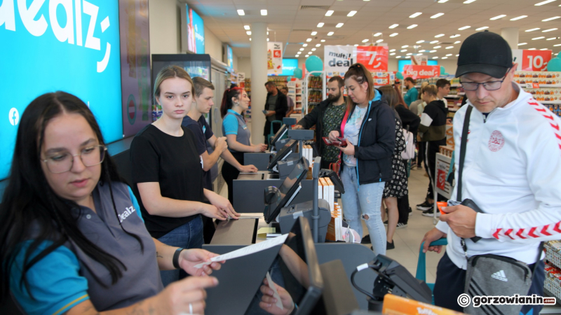 31/37 Wielkie otwarcie sklepu Dealz w Gorzowie Wielkopolskim!