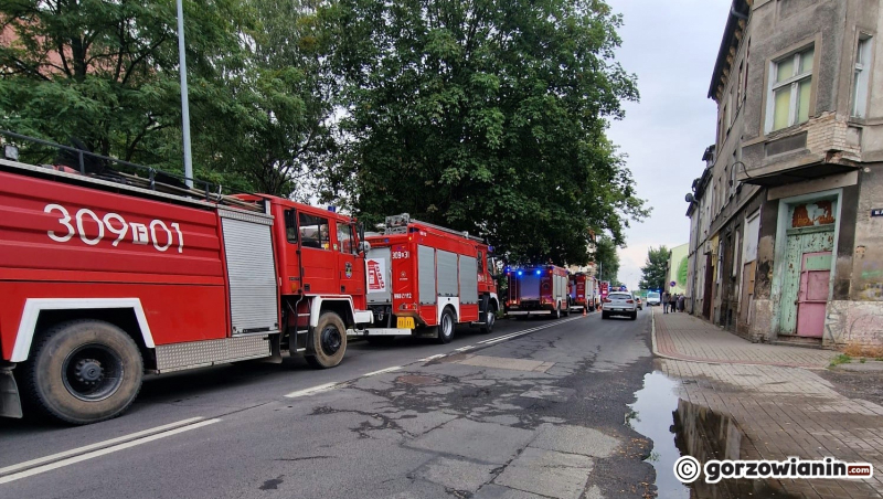 2/8 Pożar poddasza kamienicy przy ul. Wąskiej w Gorzowie