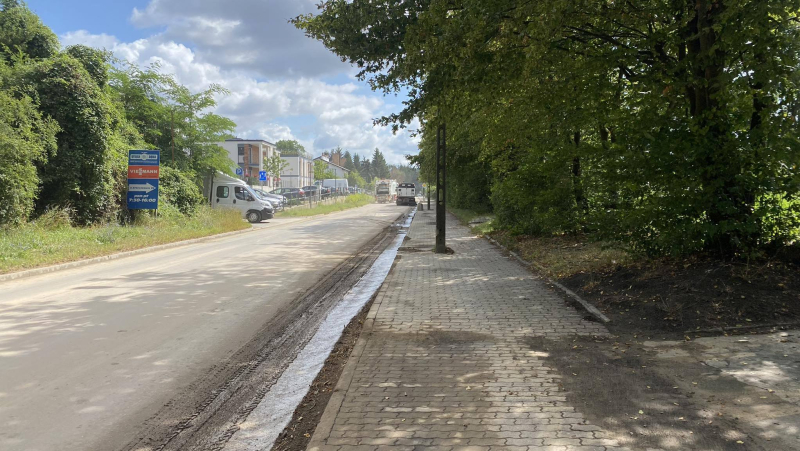 6/7 Sprzątanie ul. Warszawskiej po burzy