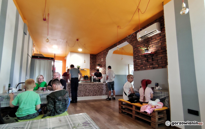 3/5 Nowy bar mleczny 