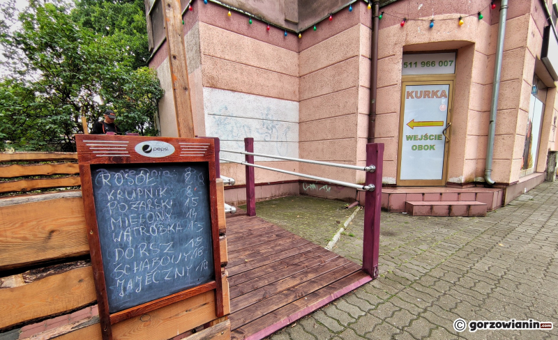 4/5 Nowy bar mleczny 