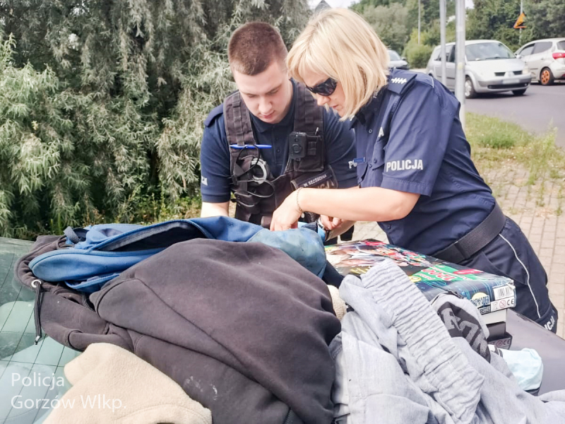 2/5 Policjanci na tropie skradzionej kawy. Zatrzymano czterech mężczyzn