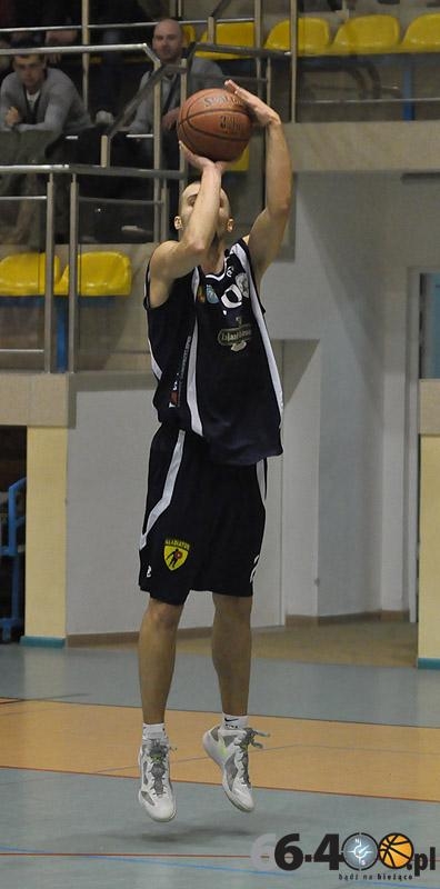 26/55 GKK I LO Gorzów - Księżak Łowicz 83:124 (30:35, 10:38, 26:28, 17:23)