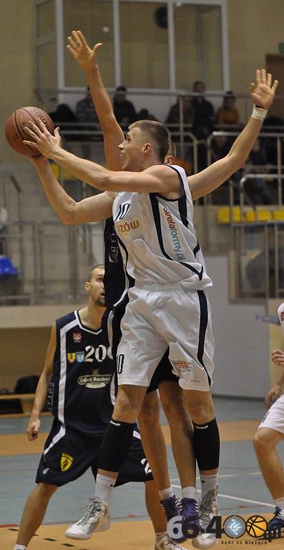 36/55 GKK I LO Gorzów - Księżak Łowicz 83:124 (30:35, 10:38, 26:28, 17:23)