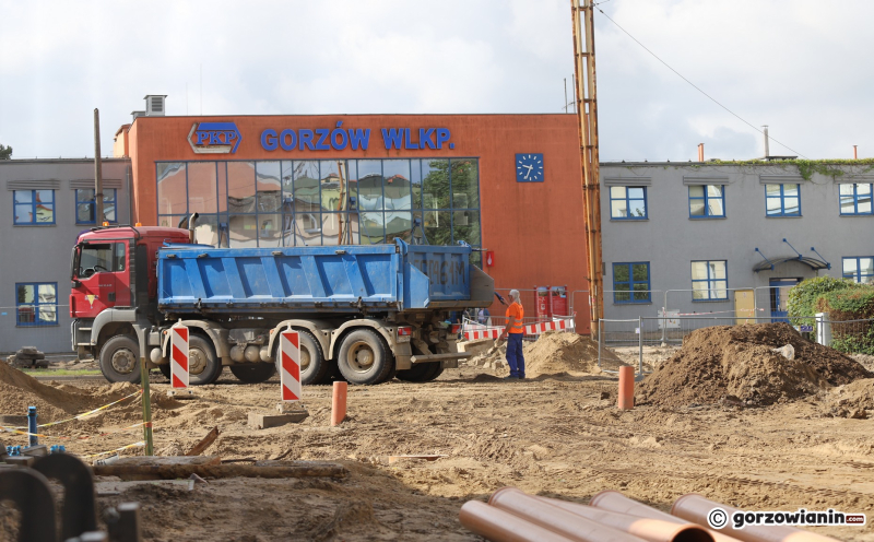 9/14 Rozkopana ul. Dworcowa w Gorzowie