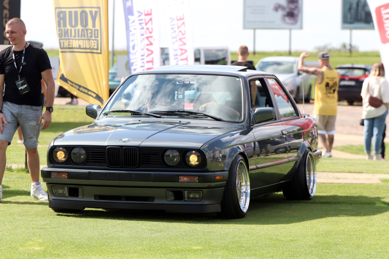 6/44 West Stance Event