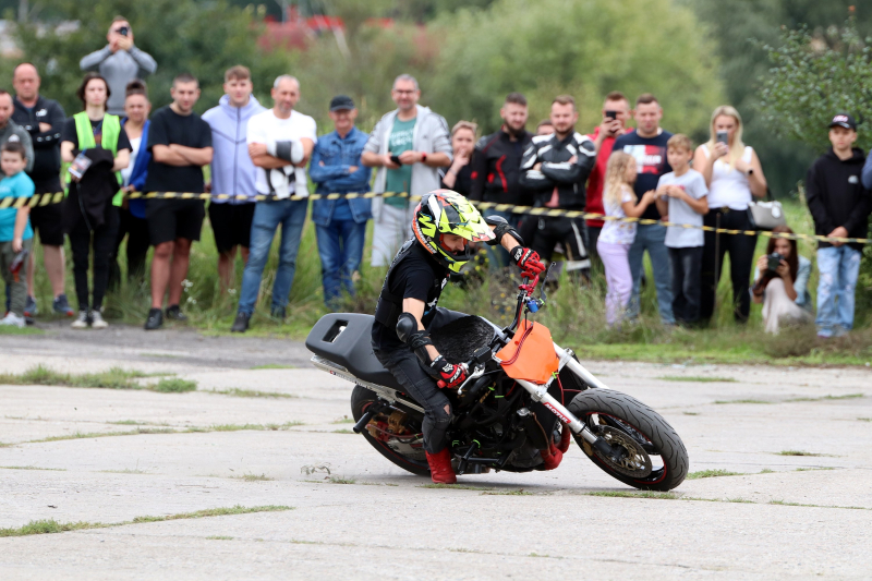 22/44 Stunt po gorzowsku. Tak bawili się motocykliści