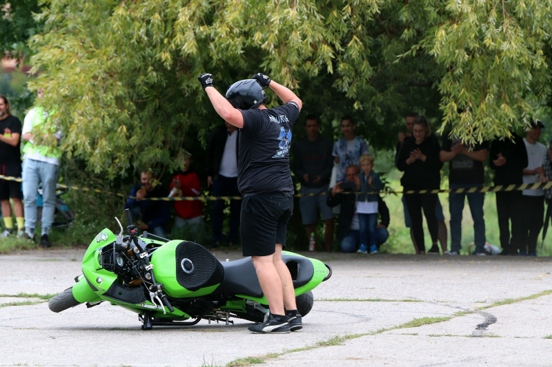 43/44 Stunt po gorzowsku. Tak bawili się motocykliści