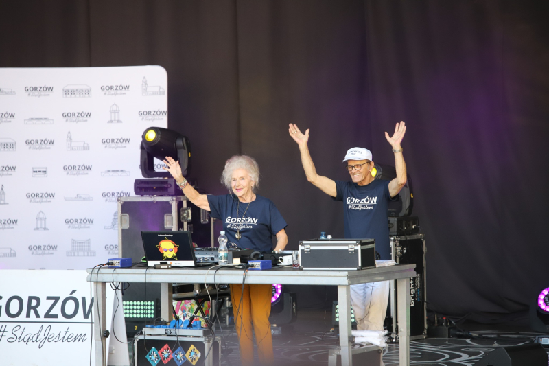 8/15 Dj Wika w Gorzowie. Porwała seniorów do tańca