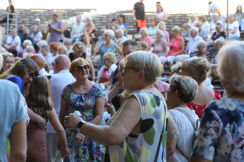 14/15 Dj Wika w Gorzowie. Porwała seniorów do tańca