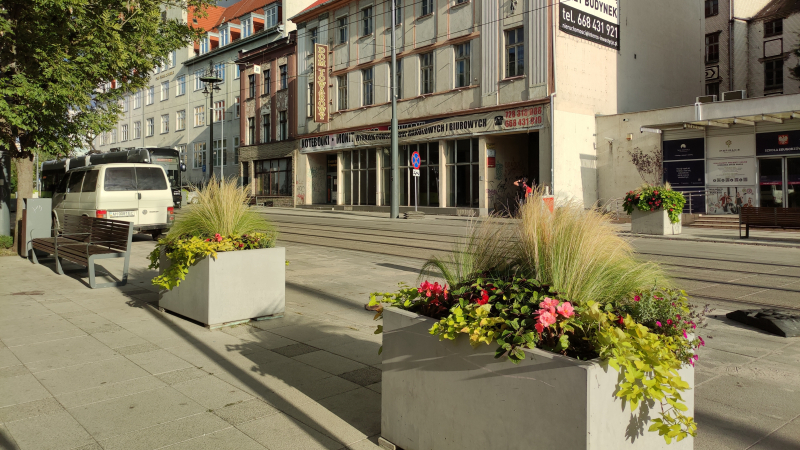 7/9 Prace rozpoczęte, czas start - mniej betonu, więcej zieleni w Gorzowie 