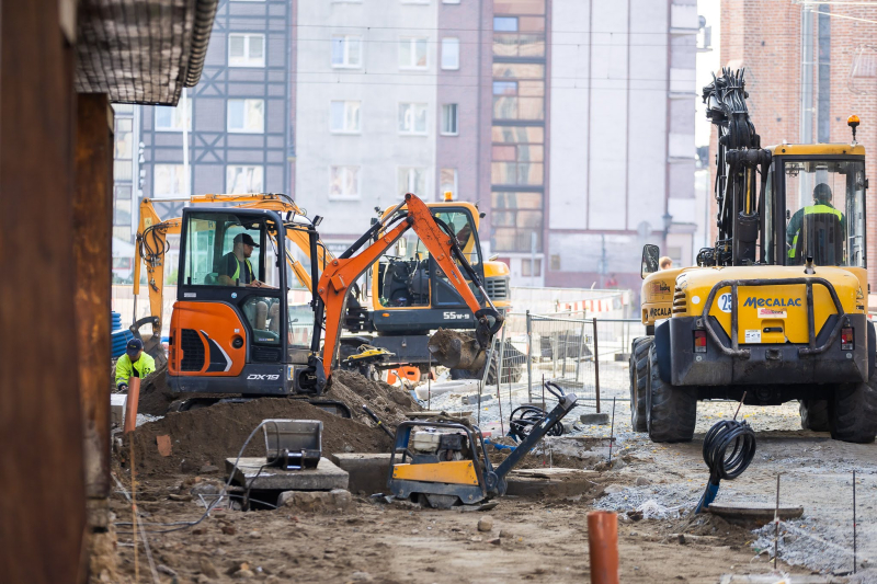 6/16 Wznowiono prace przy ul. Hawelańskiej i Wełniany Rynek w Gorzowie