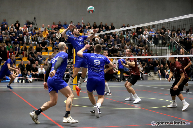 13/29 Siatkówka powróciła do Gorzowa. Tłumy oglądały pierwszy mecz
