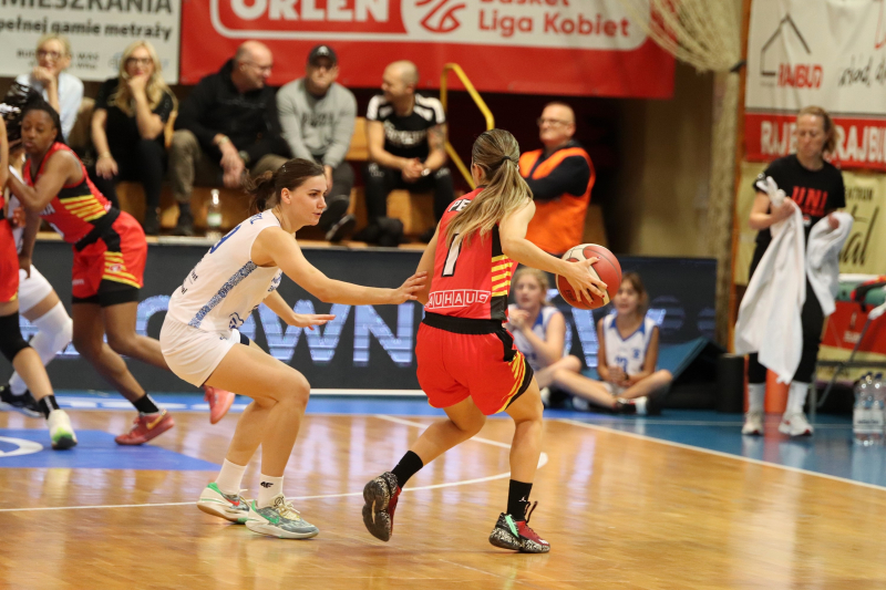 3/42 InvestInTheWest Enea Gorzów - Spar Girona